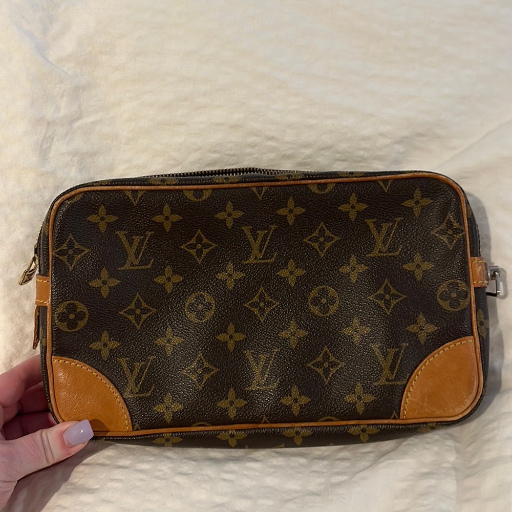 VINTAGE AUTHENTIC LOUIS VUITTON MARLY BAG. JANUARY 1987 FRANCE